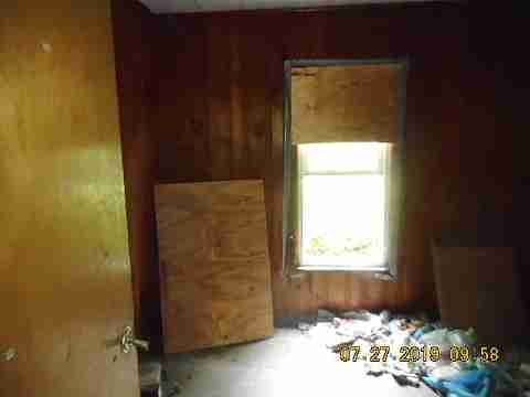 16202 Lamphere (24)_m.jpg